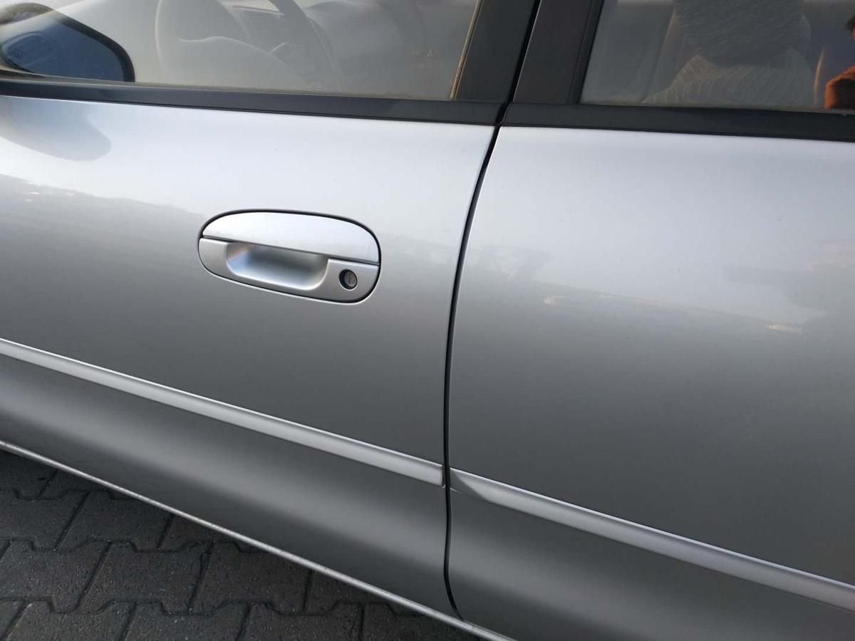 Mitsubishi Galant E50 original Tür vorn links Silber A69F Rohbau Bj.1995